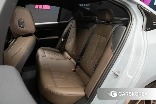 BMW 5 Series (G60) id 3882713 из Кореи 7