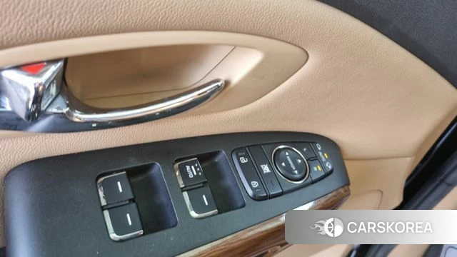 Kia All New Carnival id 4251357 из Кореи 13