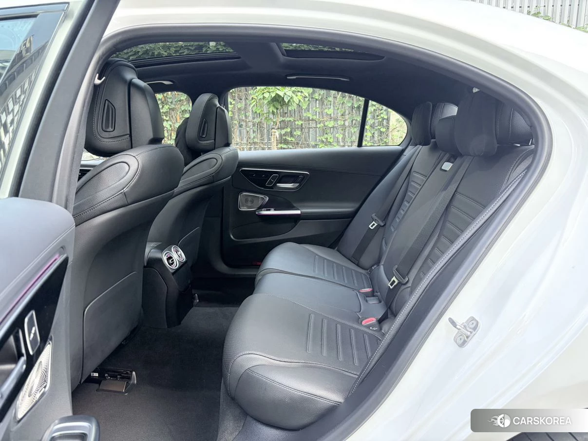 Mercedes-Benz C-class id 4452053 из Китая 19