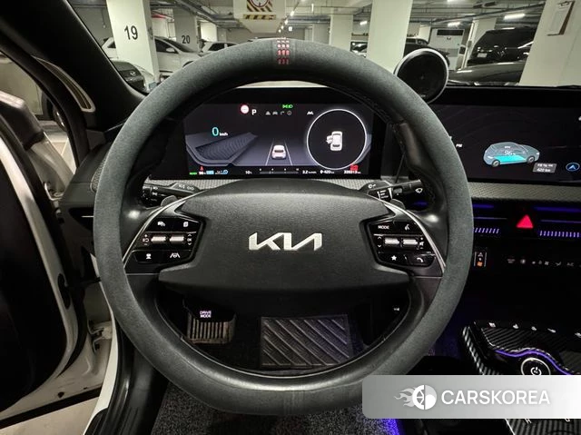 Kia EV6 id 3824875 из Кореи 17