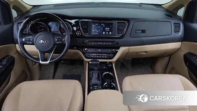 Kia The New Carnival id 3703410 из Кореи 17