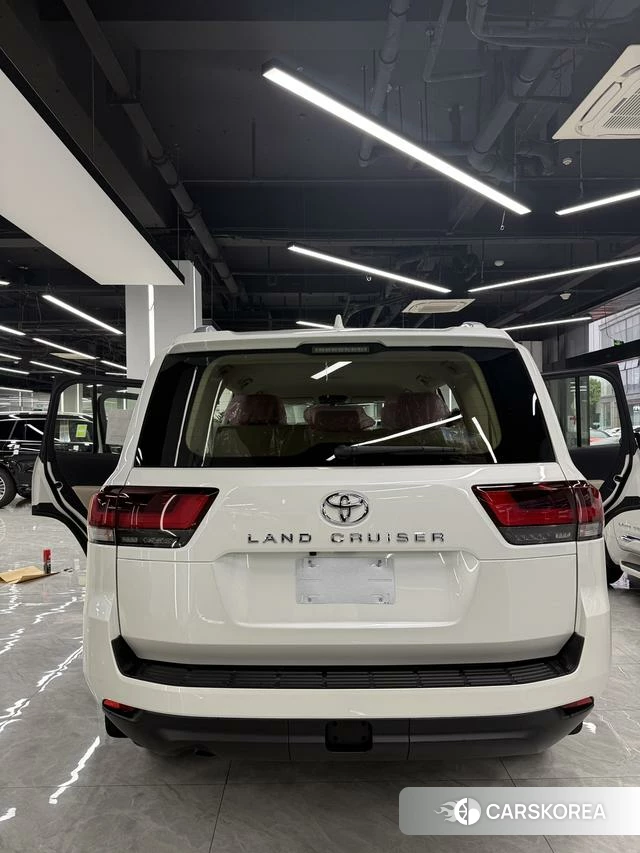 Toyota Land Cruiser (imported) id 4272163 из Китая 10