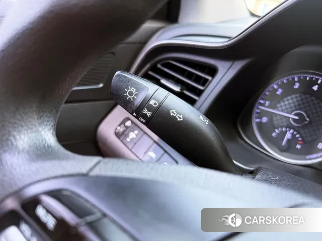 Hyundai The New Avante AD id 3209909 из Кореи 17