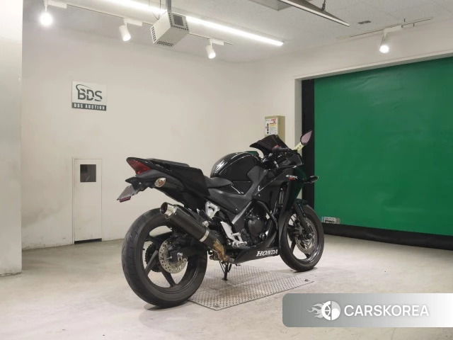 Проданный Honda CBR250R ABS 2016 из Японии, фото 4