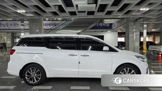 Kia The New Carnival id 4476830 из Кореи 17
