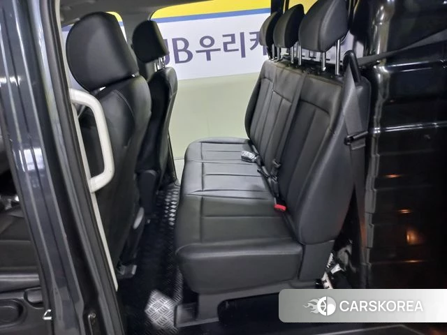 Hyundai Staria id 4617688 из Кореи 17