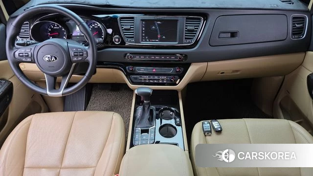 Kia The New Carnival id 4785498 из Кореи 17