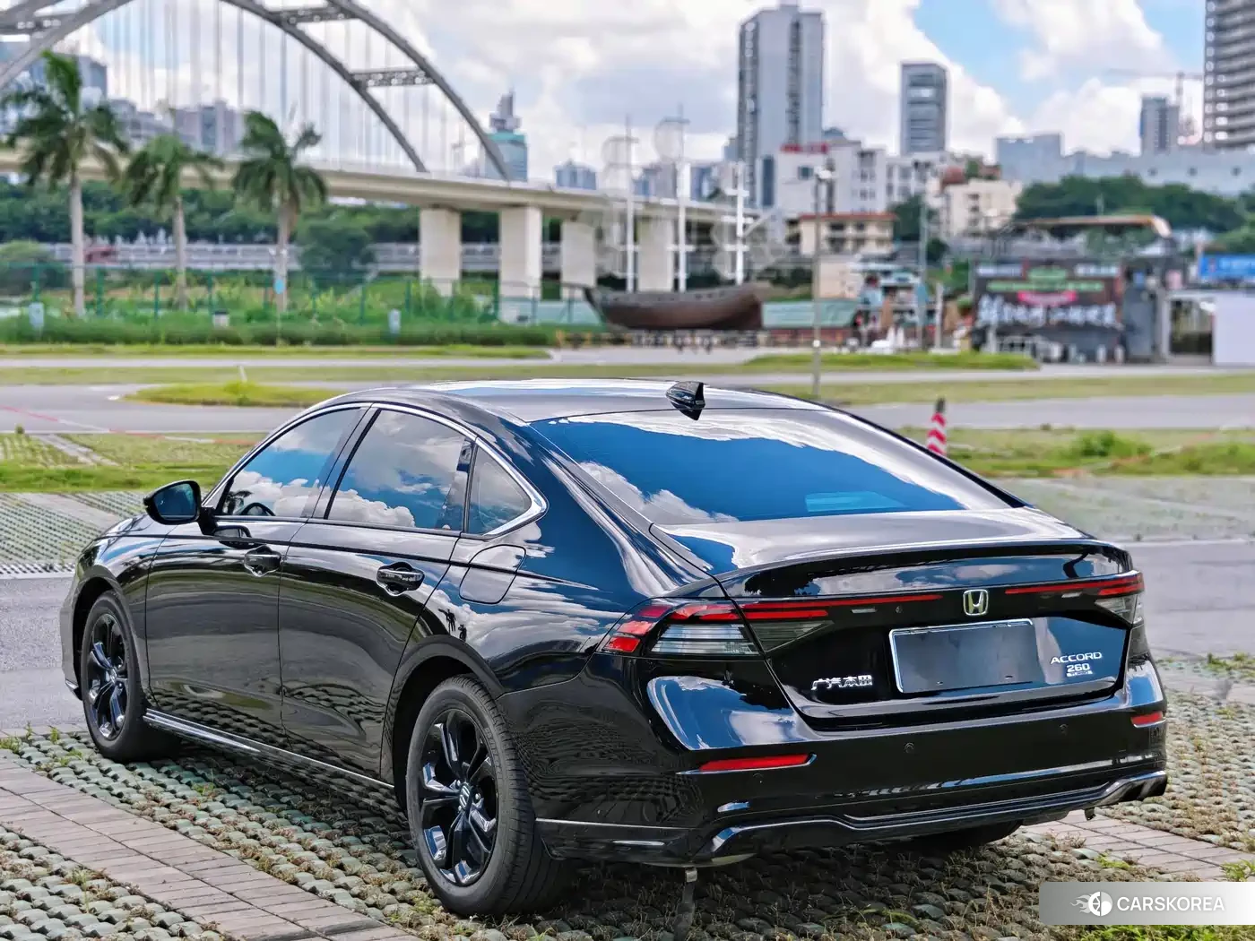 Honda Accord id 4539137 из Китая 13