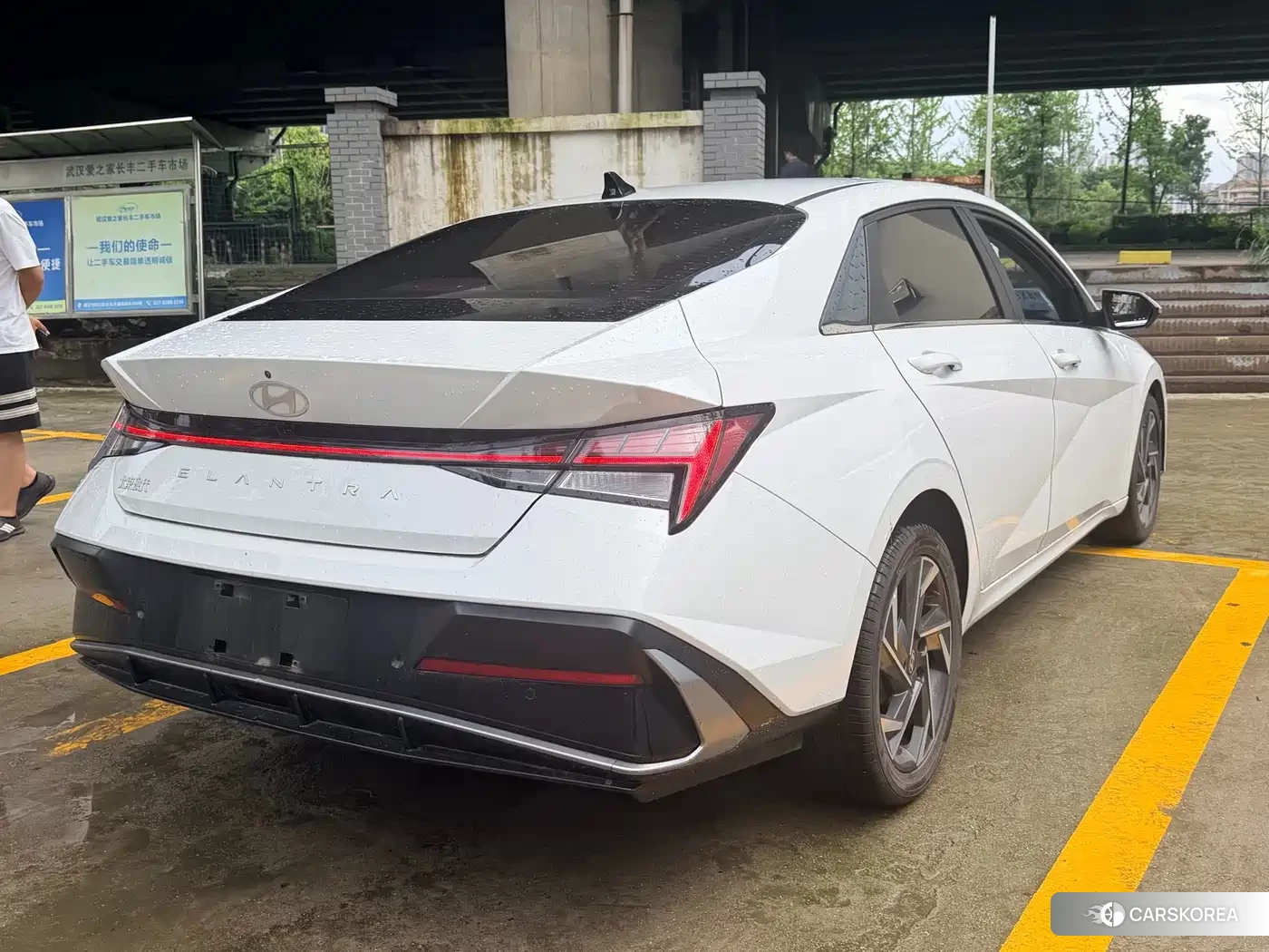 Hyundai Elantra id 4548339 из Китая 7