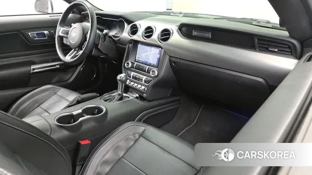 Ford Mustang id 3716354 из Кореи 17