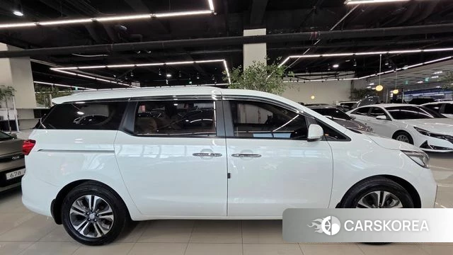Kia The New Carnival id 4780816 из Кореи 17