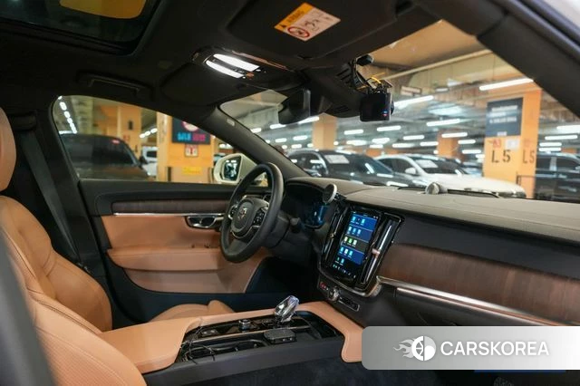 Volvo S90 id 3805397 из Кореи 17