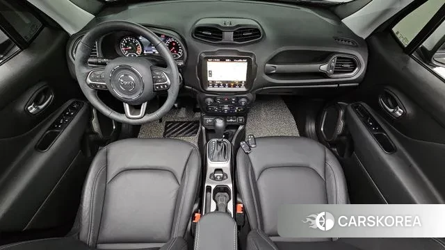 Jeep Renegade id 3734935 из Кореи 17