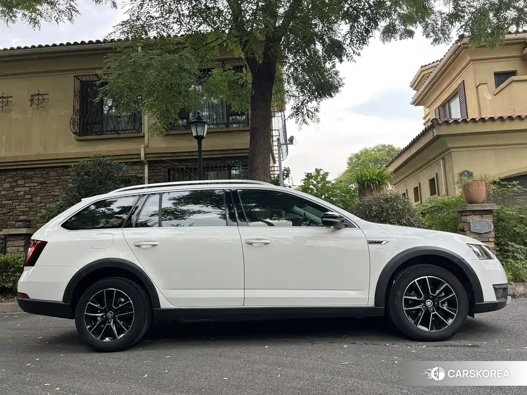 Skoda Octavia id 4600845 из Китая 10