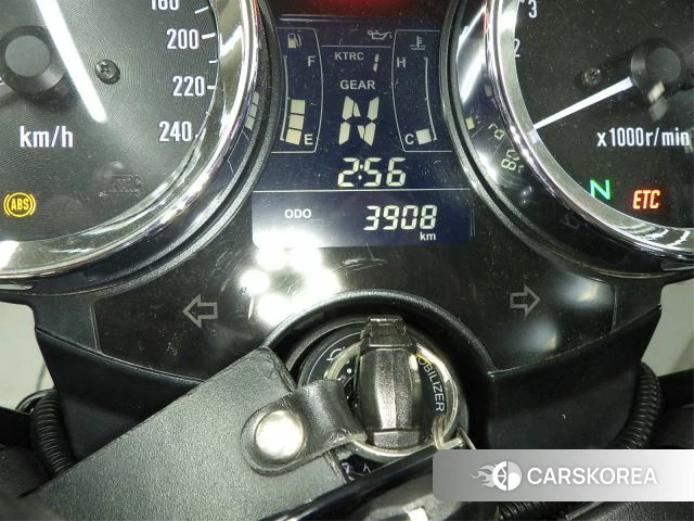 Kawasaki Z900RS id 4255681 из Японии 21