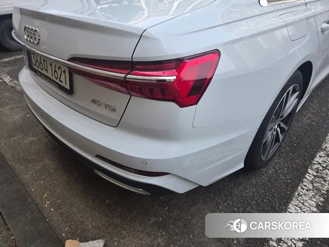 Audi A6 (C8) id 3680536 из Кореи 16