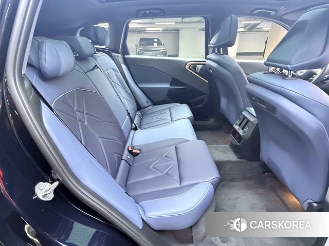 BMW X3 id 4210760 из Китая 17