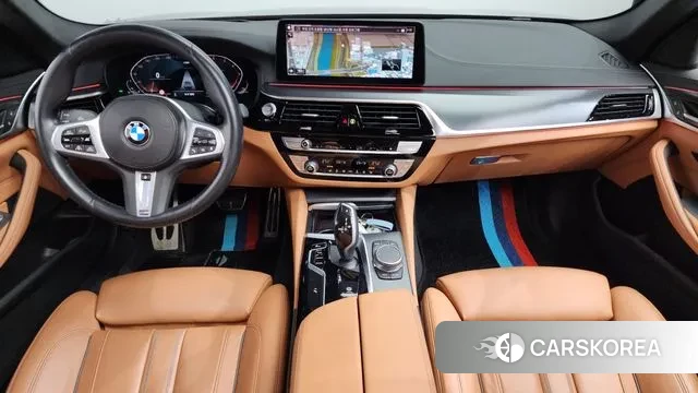 BMW 5 Series (G30) id 3634672 из Кореи 17