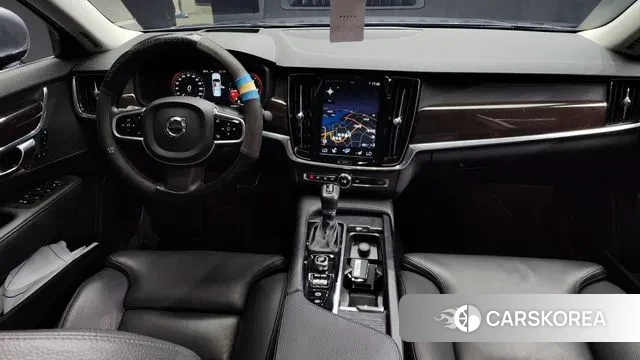 Volvo S90 id 3028909 из Кореи 17