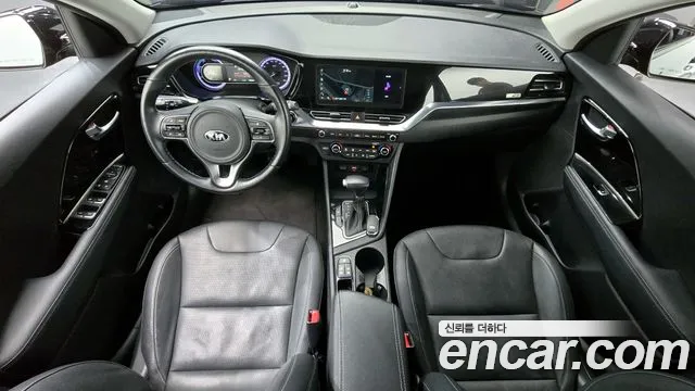 Kia The New Niro id 2632916 из Кореи 17