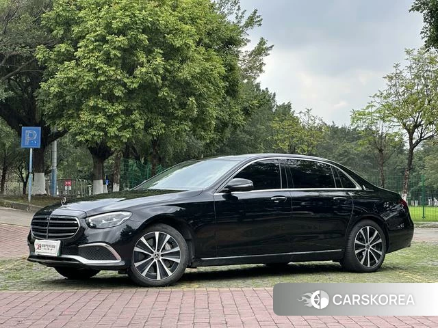 Mercedes-Benz E-class PHEV id 3920479 из Китая 17