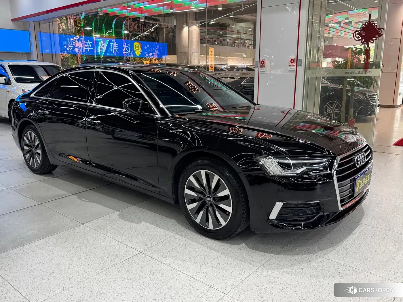 Audi A6L id 4629650 из Китая 14