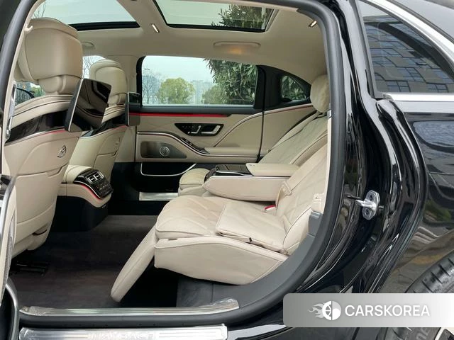 Mercedes-Benz Maybach S-class id 3908083 из Китая 21