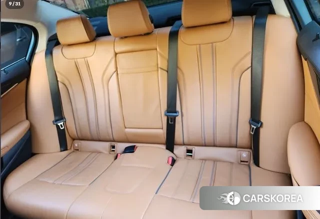 BMW 5 Series (G30) id 3339429 из Кореи 14