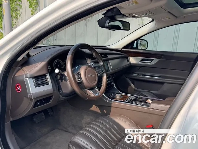 Jaguar XF (X260) id 2903186 из Кореи 13