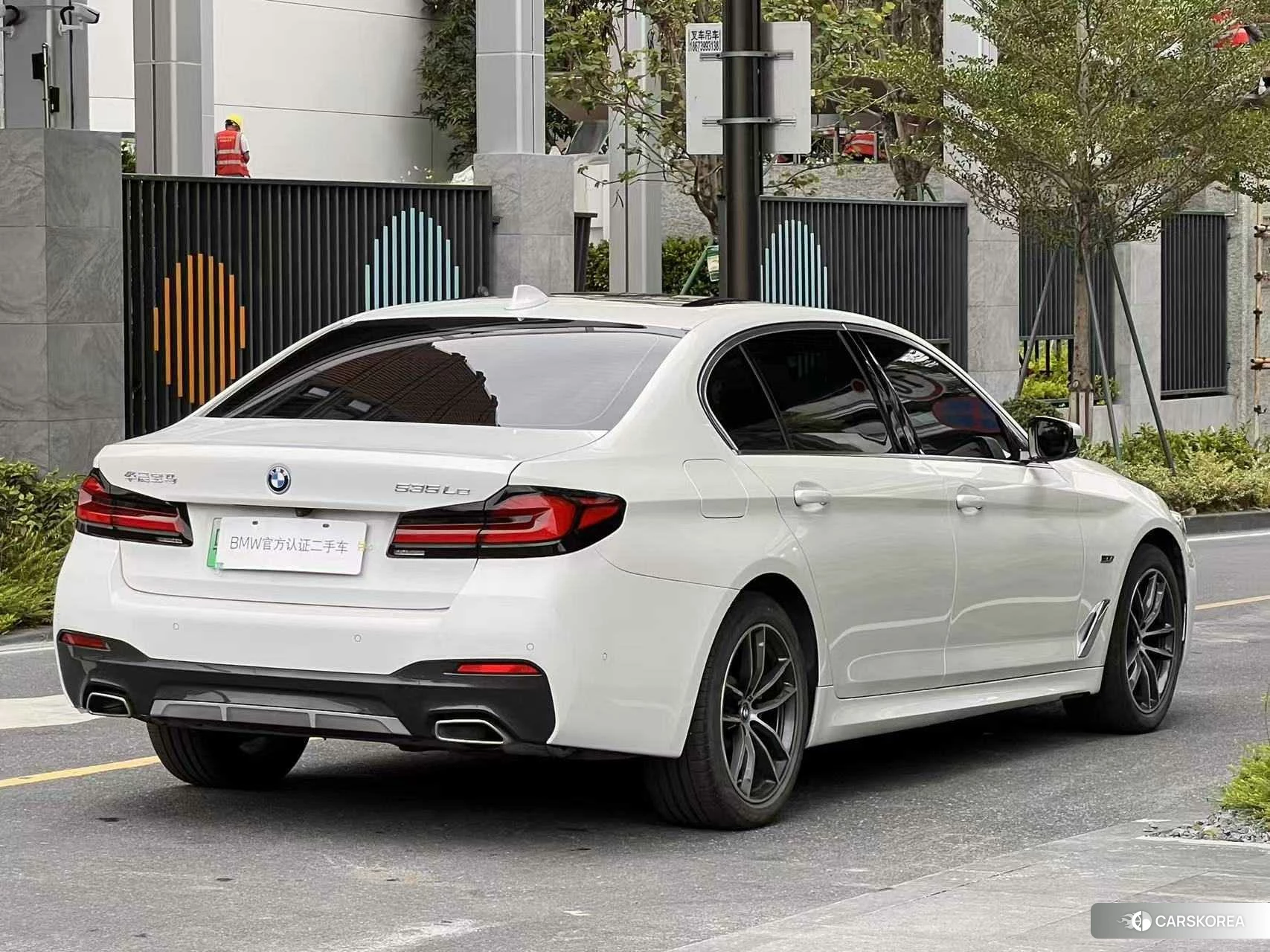 BMW 5 series PHEV id 4420925 из Китая 13