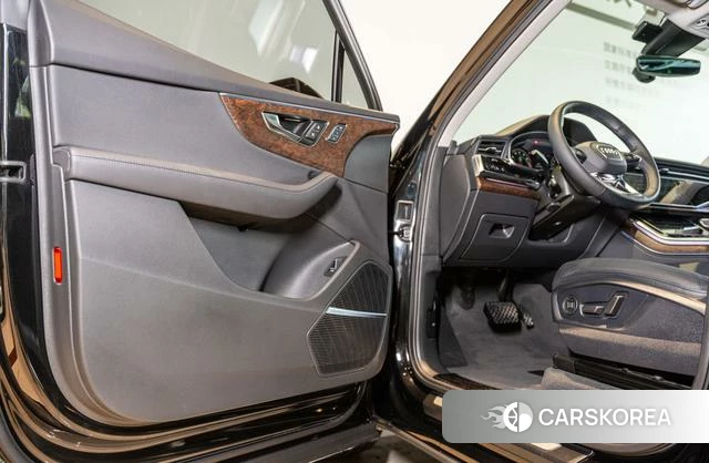 Audi Q7 id 4278907 из Китая 18