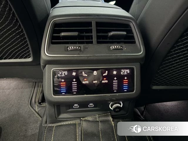Audi A6L id 4336223 из Китая 18