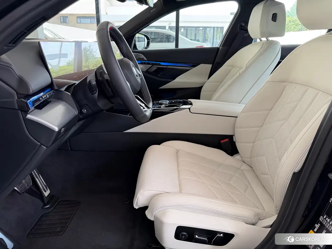BMW i5 M60 id 4547450 из Китая 7
