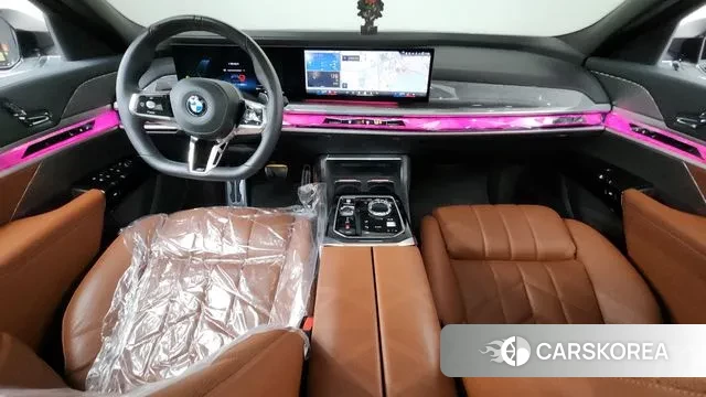 BMW 7 Series (G70) id 3576030 из Кореи 17