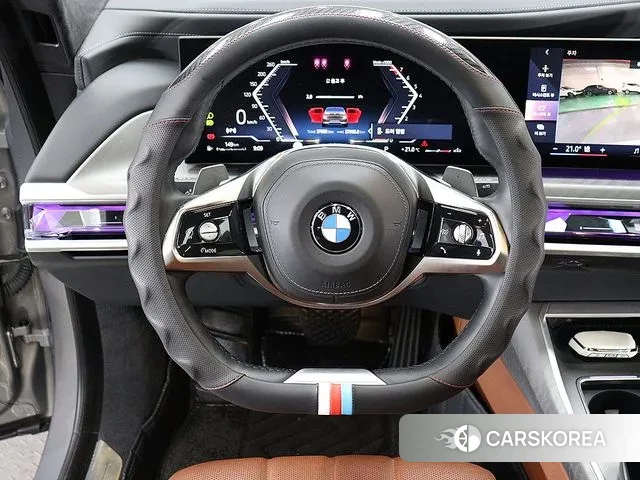 BMW 7 Series (G70) id 3261518 из Кореи 17