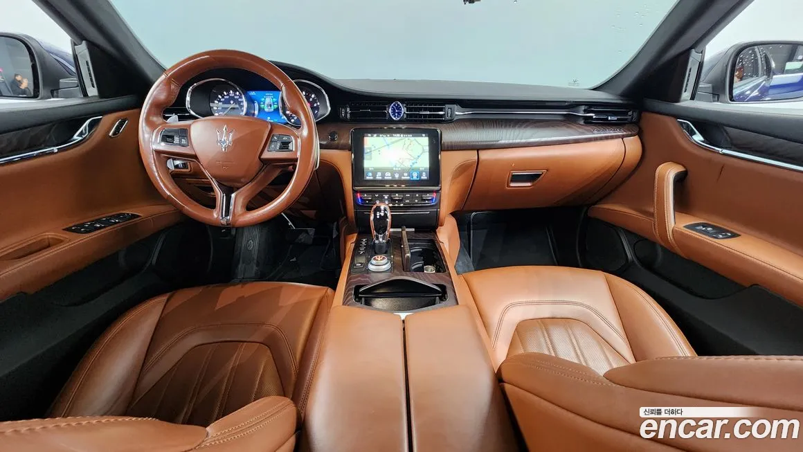 Maserati Quattroporte id 1988319 из Кореи 17