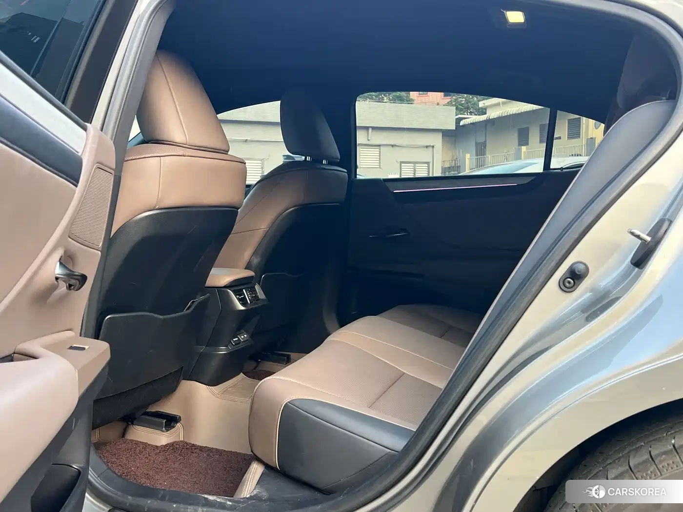Lexus ES id 4628102 из Китая 16