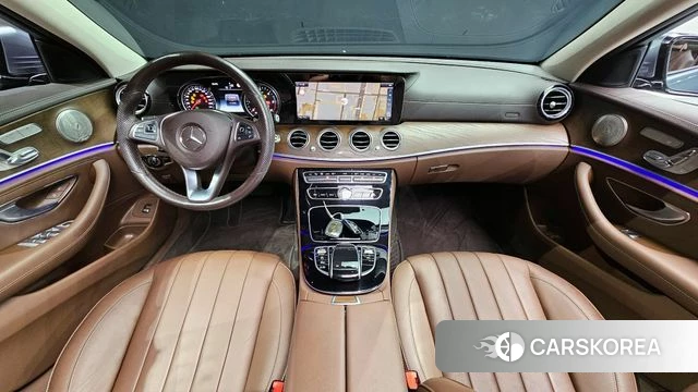 Mercedes-Benz E-Class W213 id 4363447 из Кореи 31