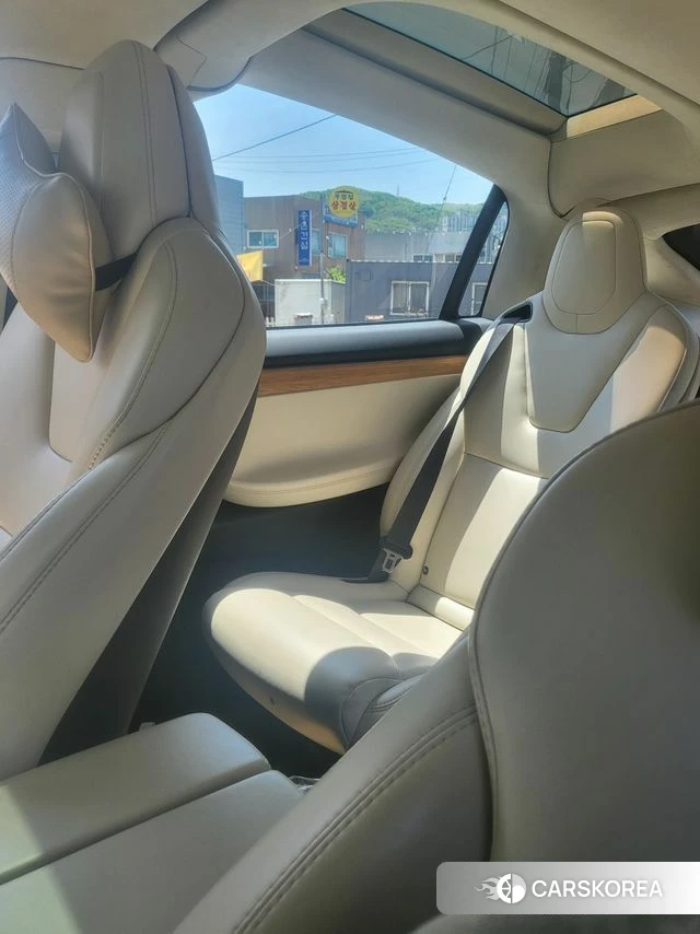 Tesla Model X id 4225468 из Кореи 7