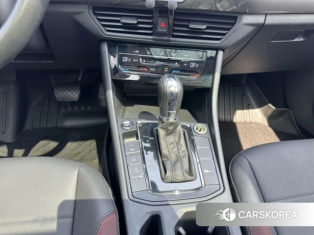 Volkswagen Bora id 4257564 из Китая 17