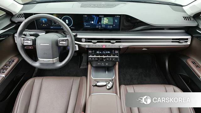 Hyundai Grandeur (GN7) id 3953516 из Кореи 17