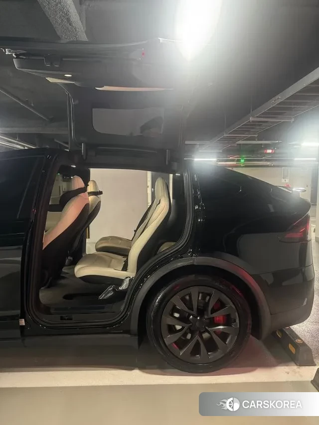 Tesla Model X id 3451410 из Кореи 17
