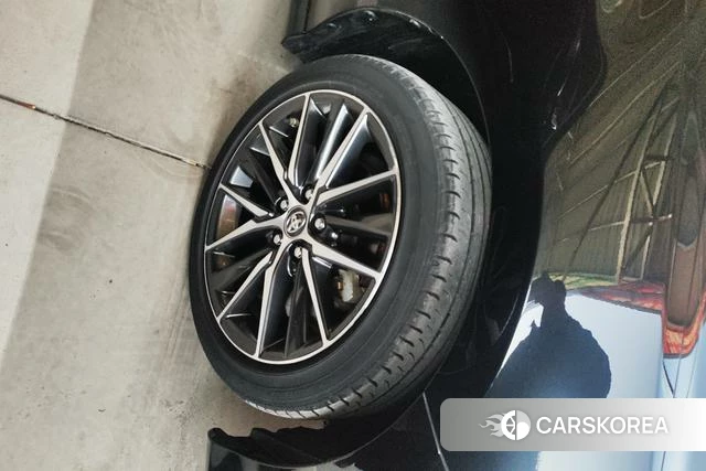 Toyota Camry id 4279002 из Китая 14