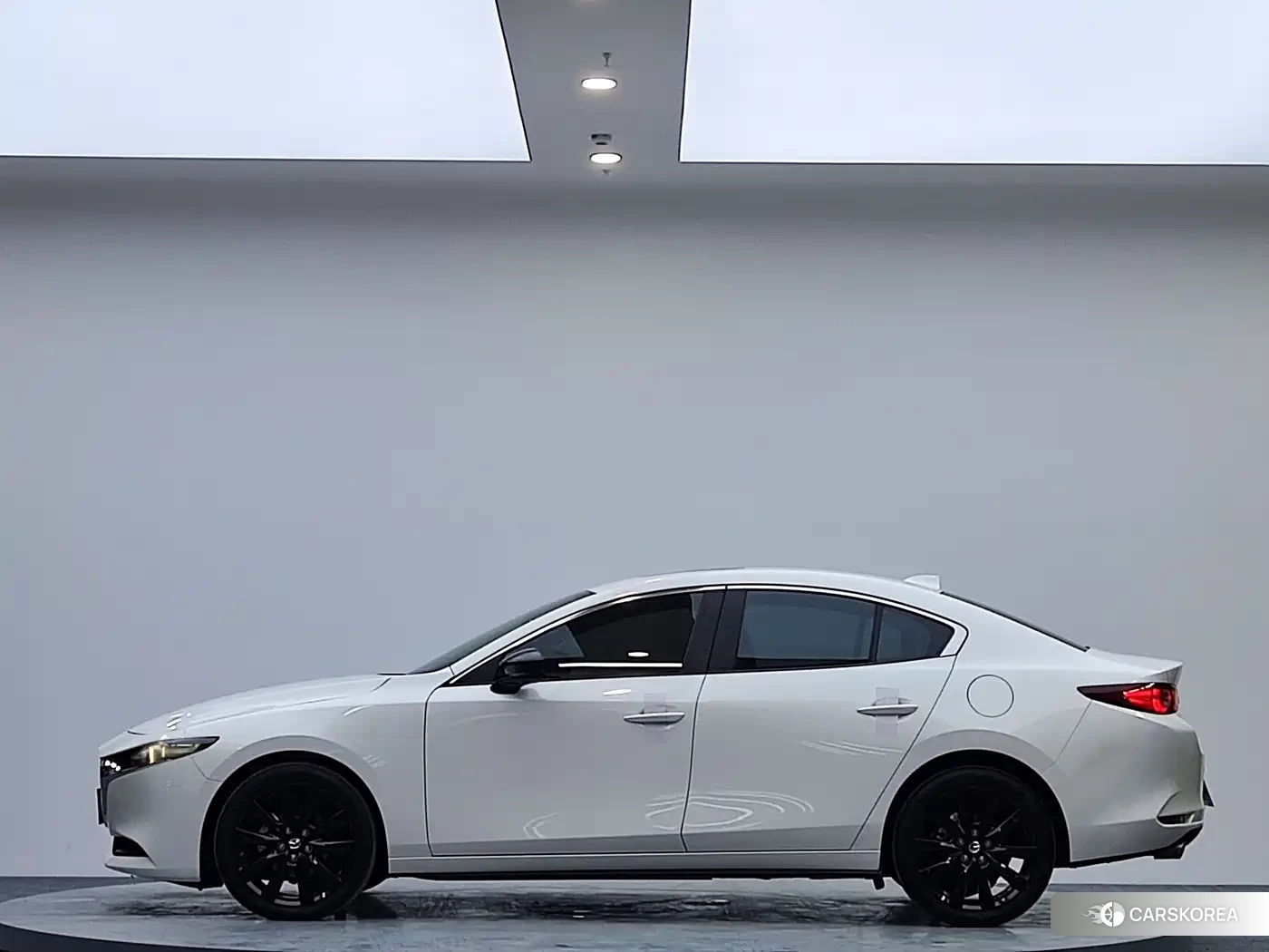Mazda 3 id 4628044 из Китая 16