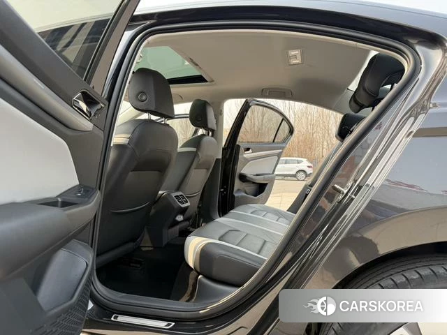 Volkswagen Bora id 4263072 из Китая 17
