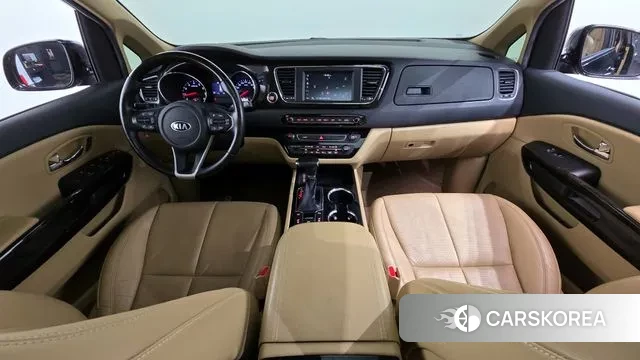 Kia The New Carnival id 3622636 из Кореи 17