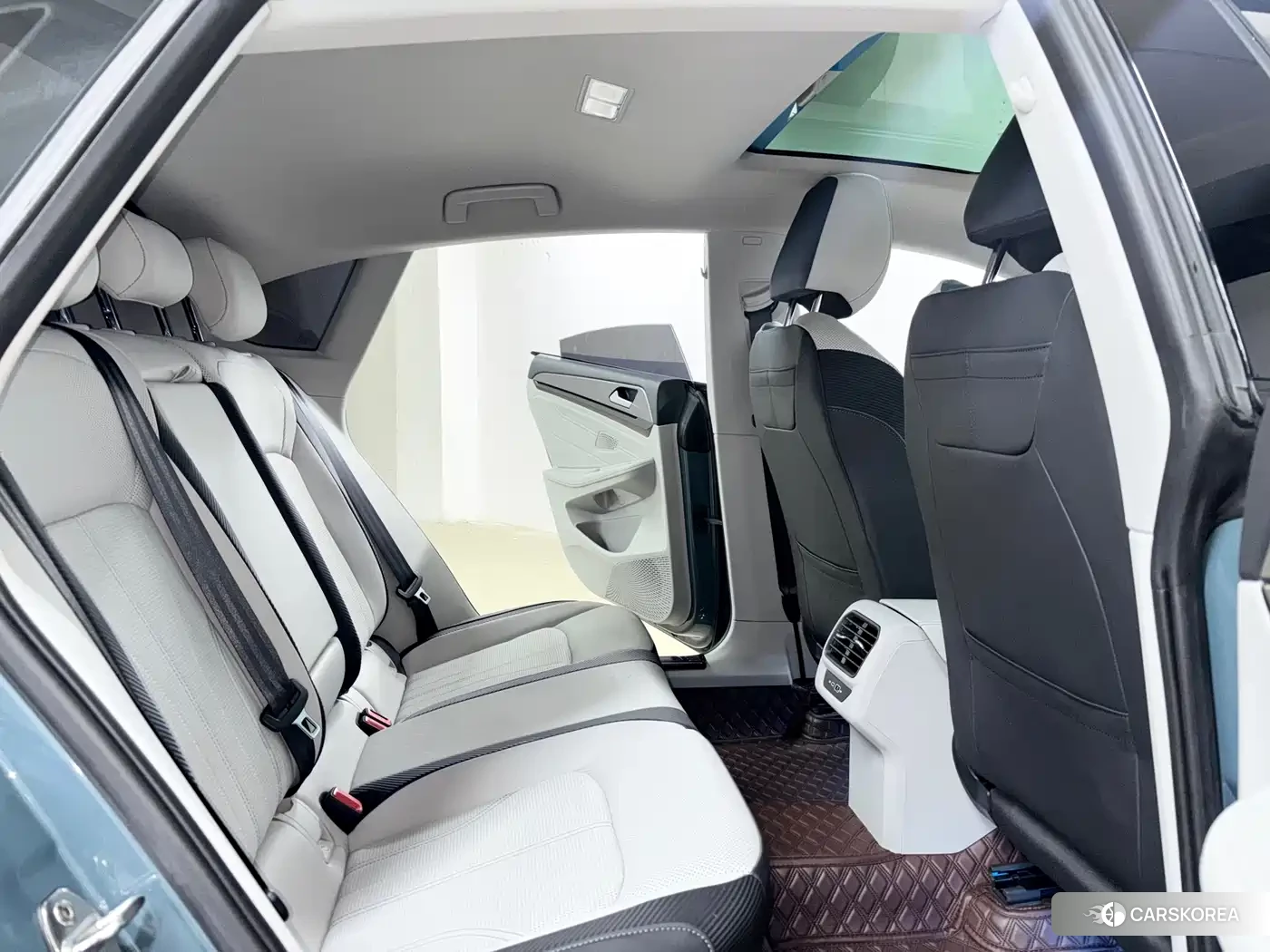 Volkswagen Lamando id 4546513 из Китая 22