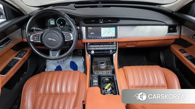 Jaguar XF (X260) id 3325071 из Кореи 17