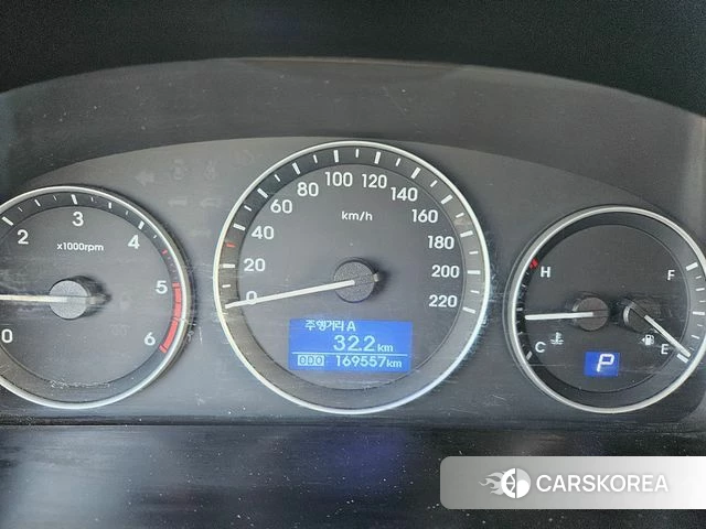 Hyundai The New Grand Starex id 4511686 из Кореи 10