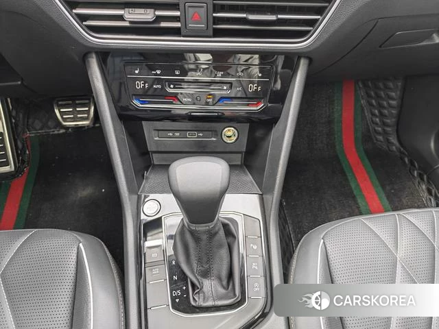 Volkswagen Tiguan L id 4263971 из Китая 20
